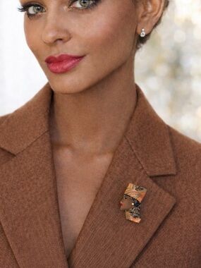 Vintage Lady Profile Pin